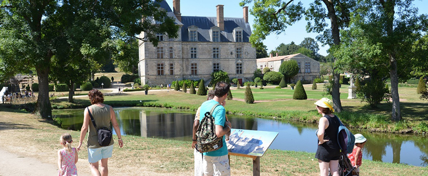 Le Château des Aventuriers, parc d’énigmes et d’histoire en Vendée 2 camping chateau aventuriers