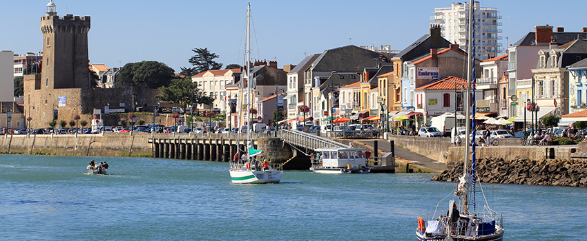 camping proche sables d ollones